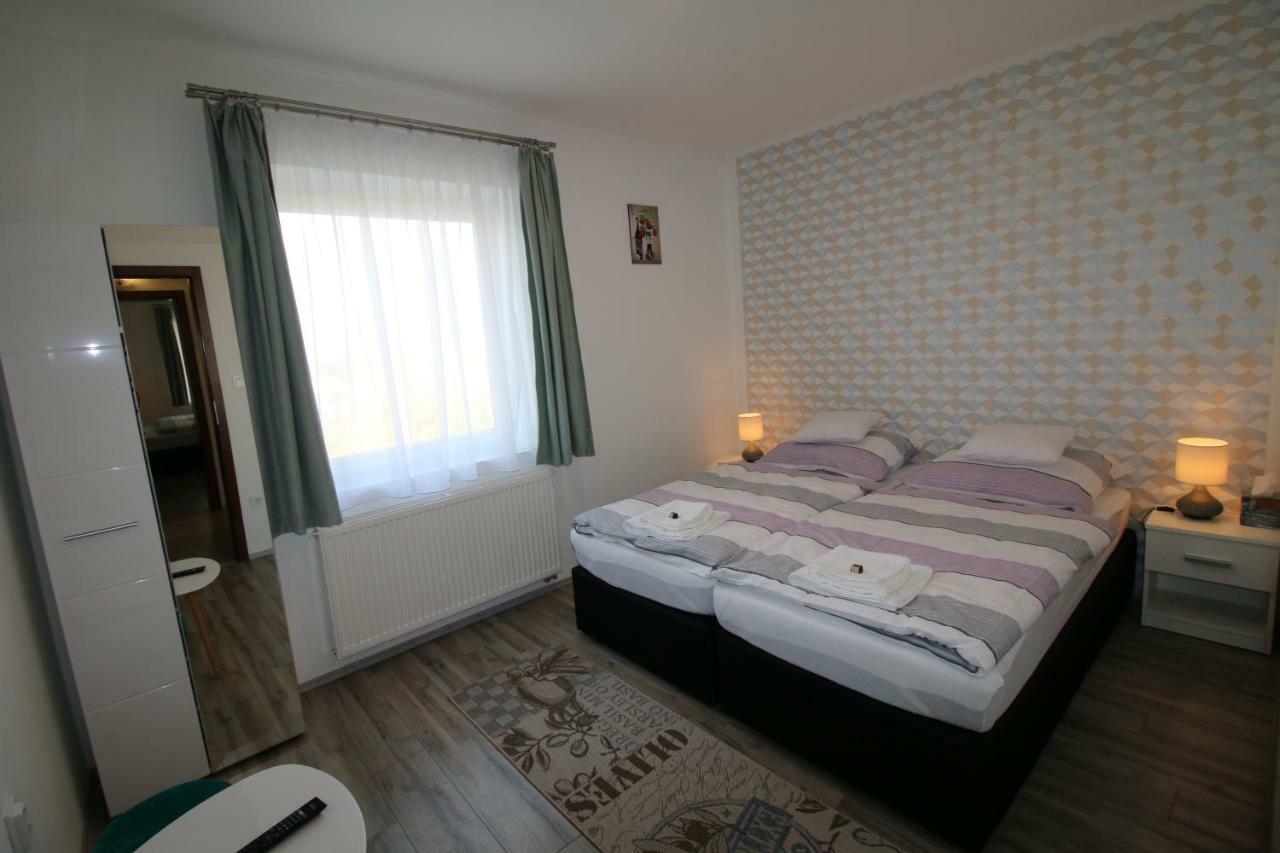 Szent Ivan Apartman Eger Ngoại thất bức ảnh